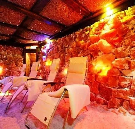 호텔 Pozar Salt Cave 3*