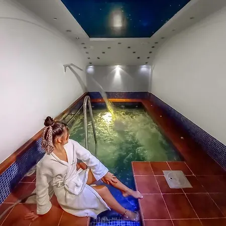 Hotel Pozar Salt Cave 3*
